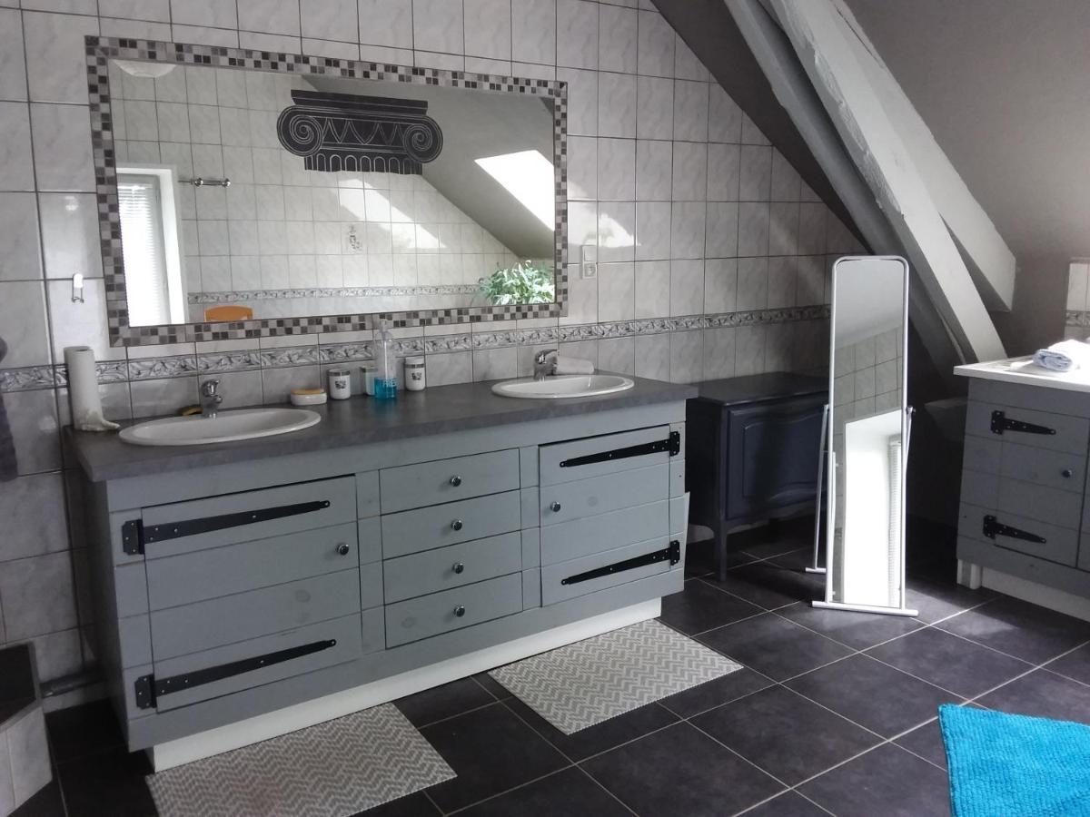 Вілла Gite De La Maison Bleue Mirandol-Bourgnounac Екстер'єр фото